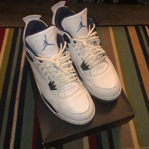 Jordan 4 ‘Legend Blue’